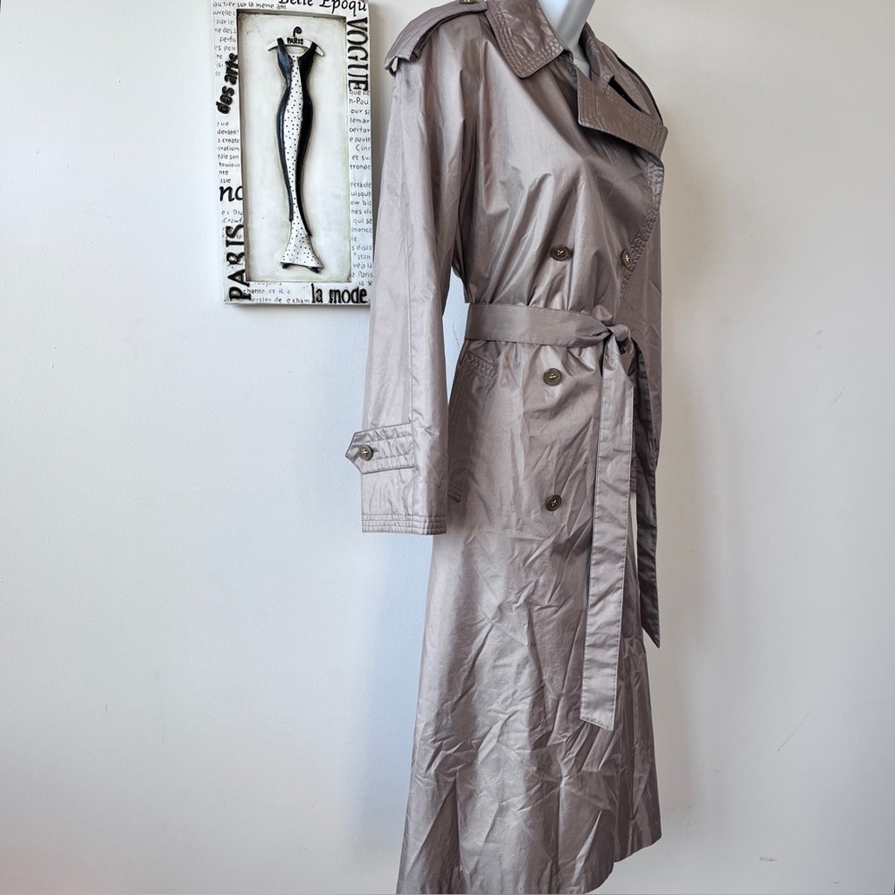 Vintage Minimalist Nylon Double Breasted Tan Trench Raincoat Size 6 - Picture 4 of 14